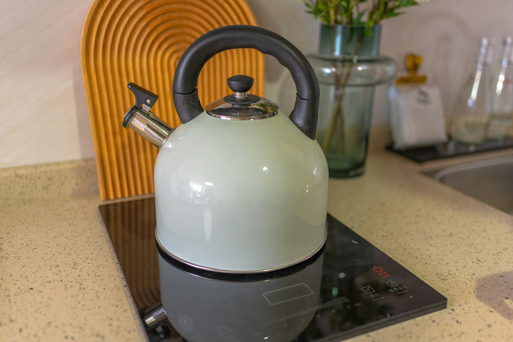 Wasserkocher in der Küche